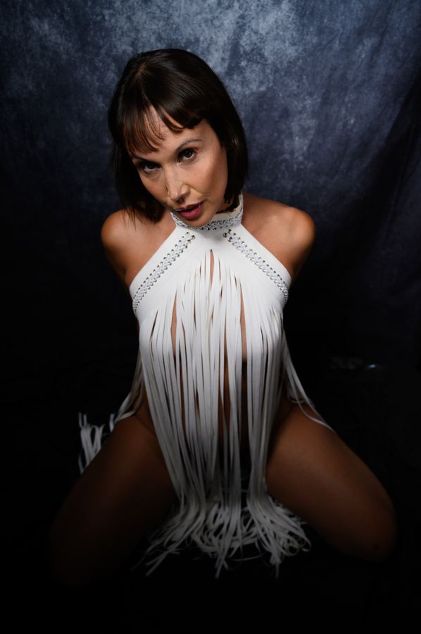 Goddess Issa — photograph 1 of 1