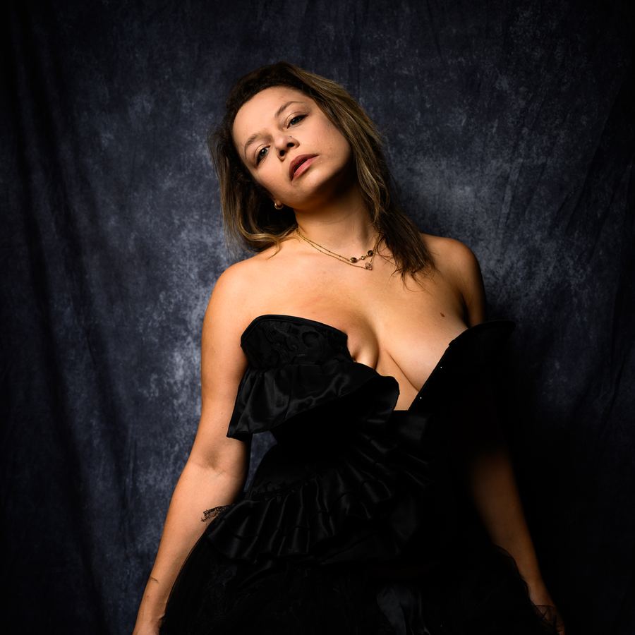 Minx — photograph 3 of 7