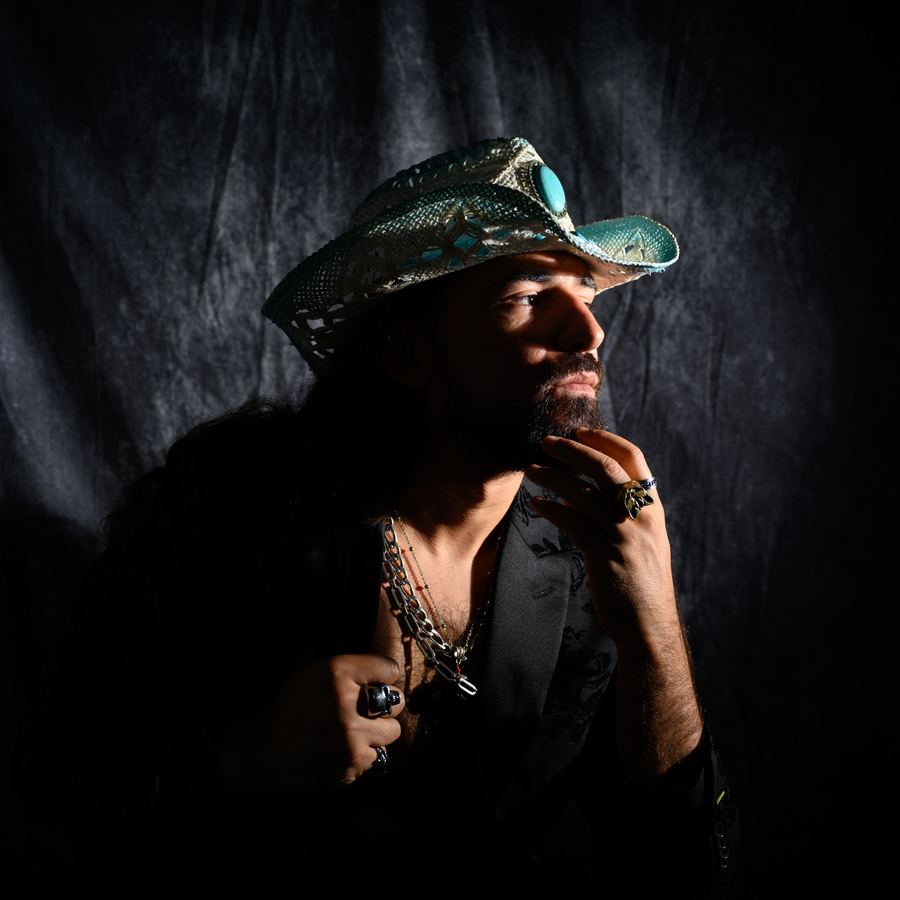 Riccardo — photograph 4 of 6